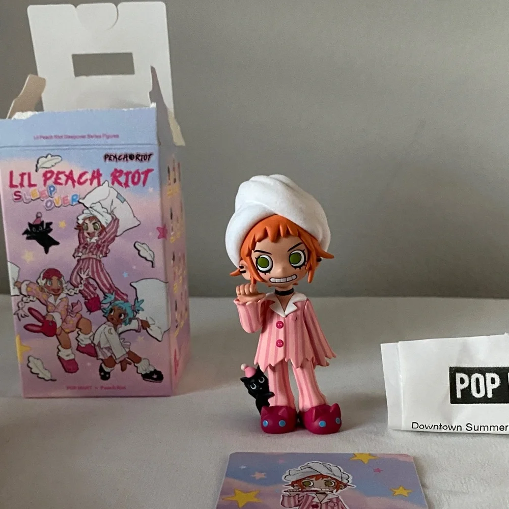 Pop Mart Lil' Peach Riot Sleep Over Gigi Figure